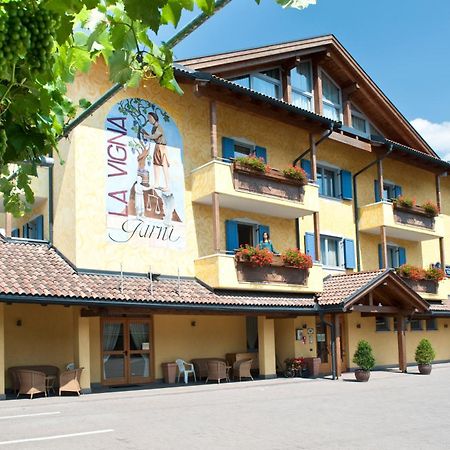 Hotel Garni La Vigna - Adult Friendly Сан-Мікеле-алл'Адідже Екстер'єр фото