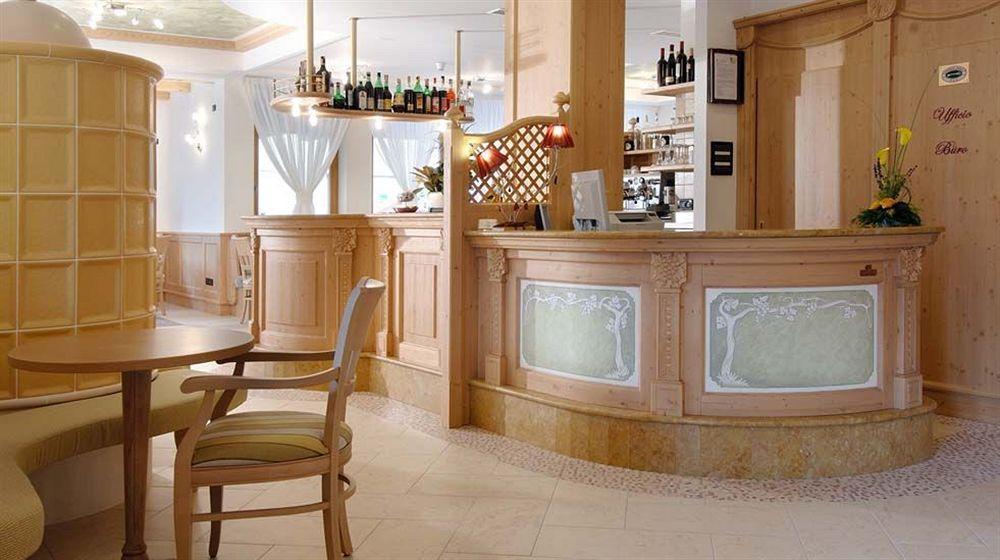 Hotel Garni La Vigna - Adult Friendly Сан-Мікеле-алл'Адідже Екстер'єр фото