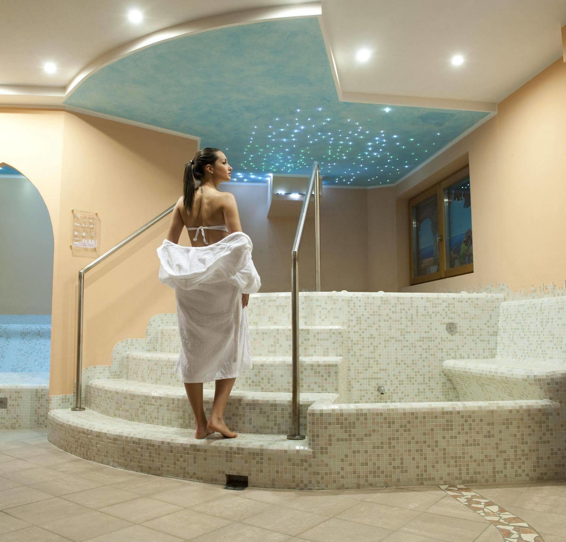 Hotel Garni La Vigna - Adult Friendly Сан-Мікеле-алл'Адідже Екстер'єр фото